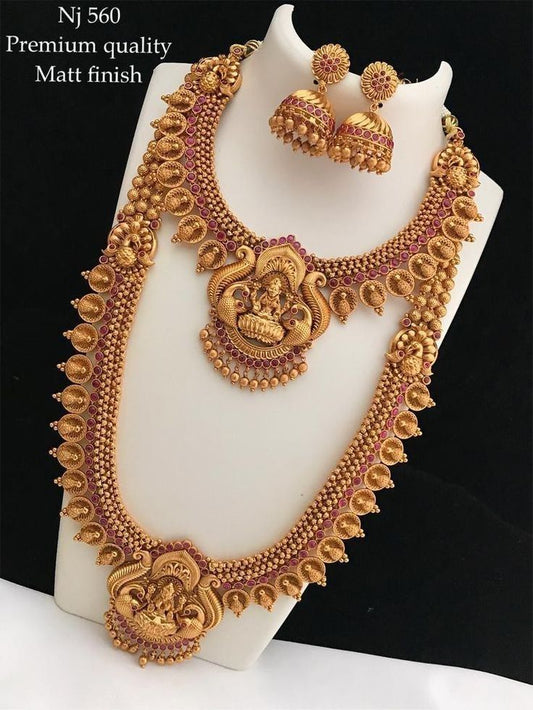 Premium Quality Naari Gold finished Set